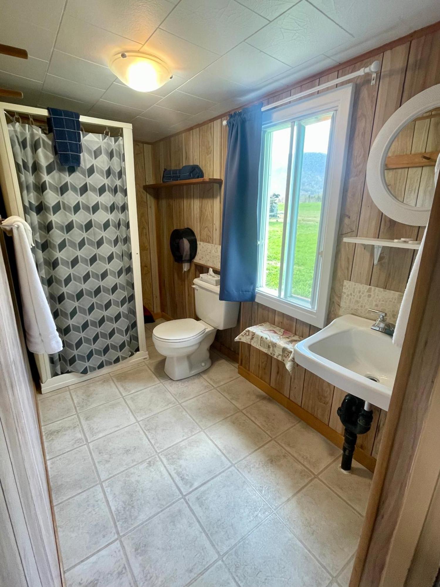 Chalets Bernatchez Мон Сен Пиер Екстериор снимка