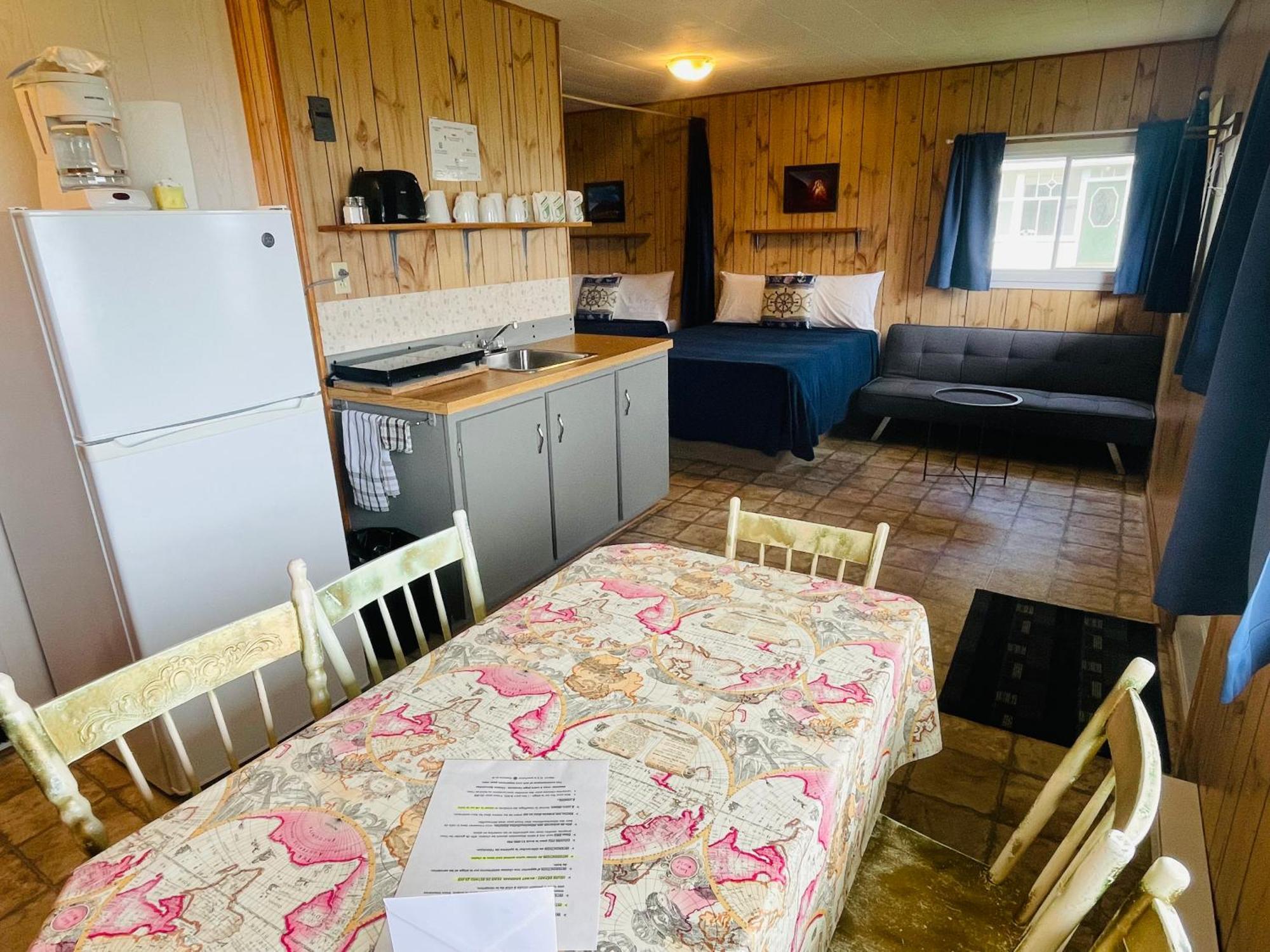 Chalets Bernatchez Мон Сен Пиер Екстериор снимка