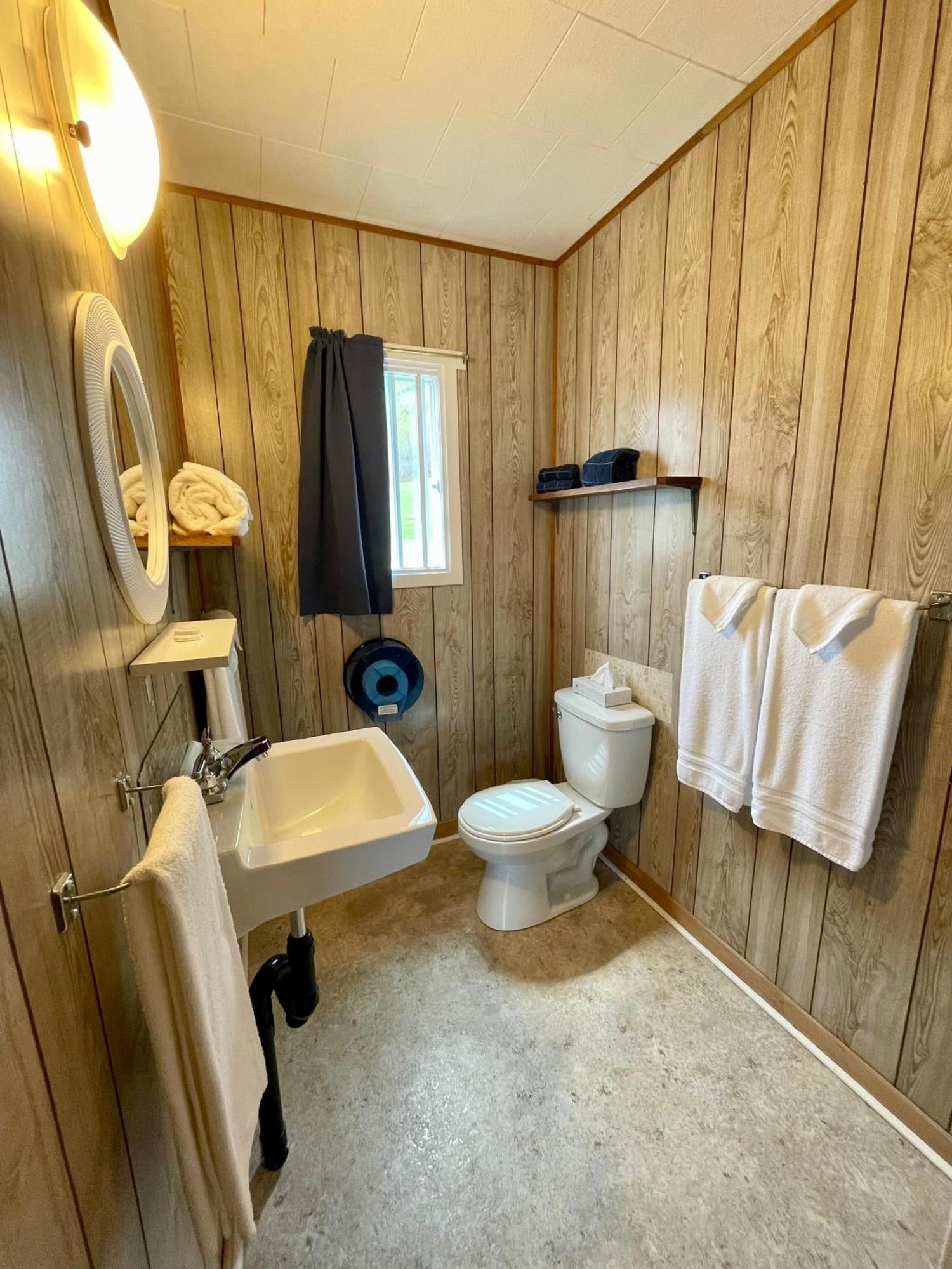 Chalets Bernatchez Мон Сен Пиер Екстериор снимка